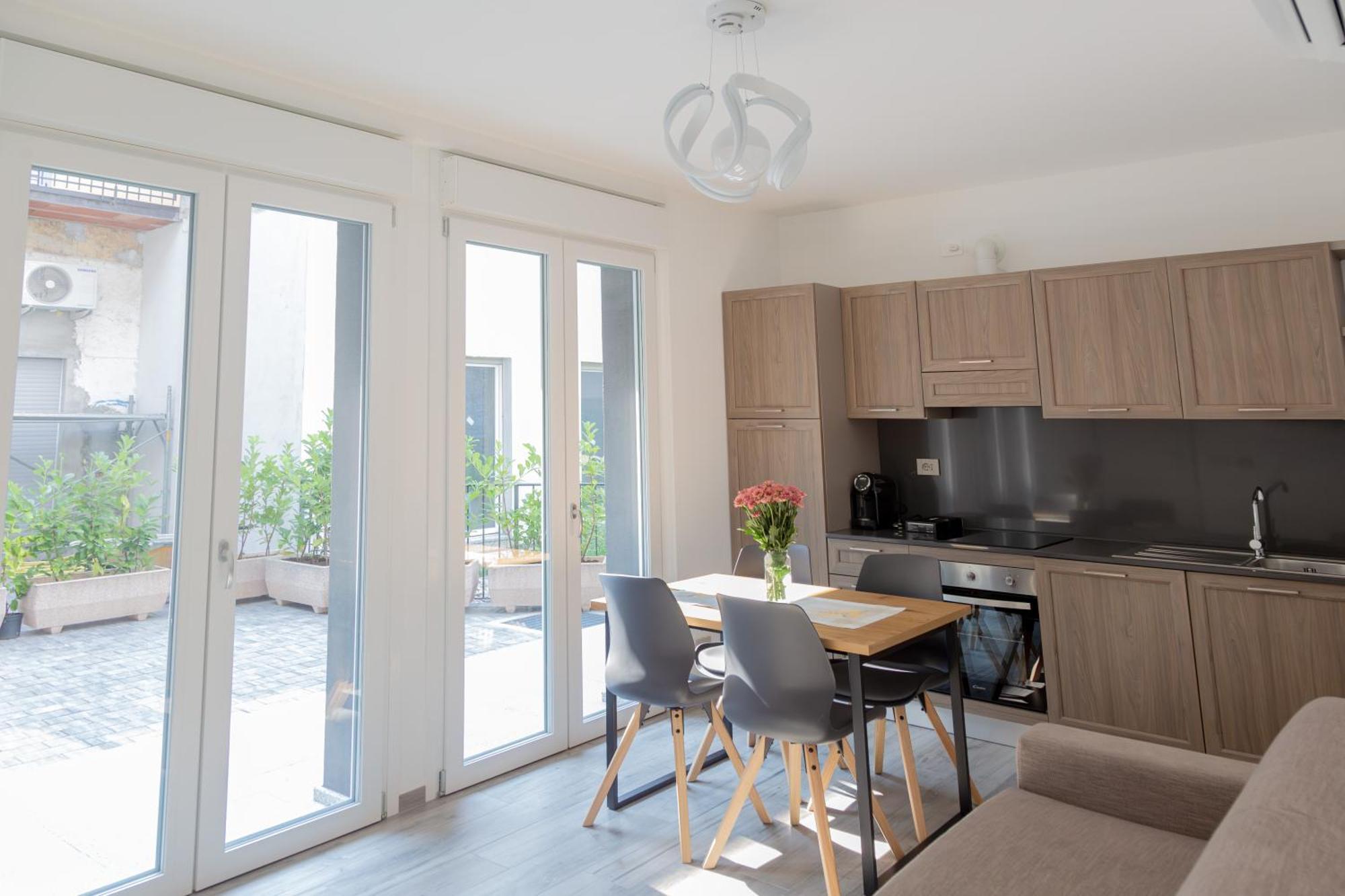Готель Residenza Elsa Домодоссола Екстер'єр фото